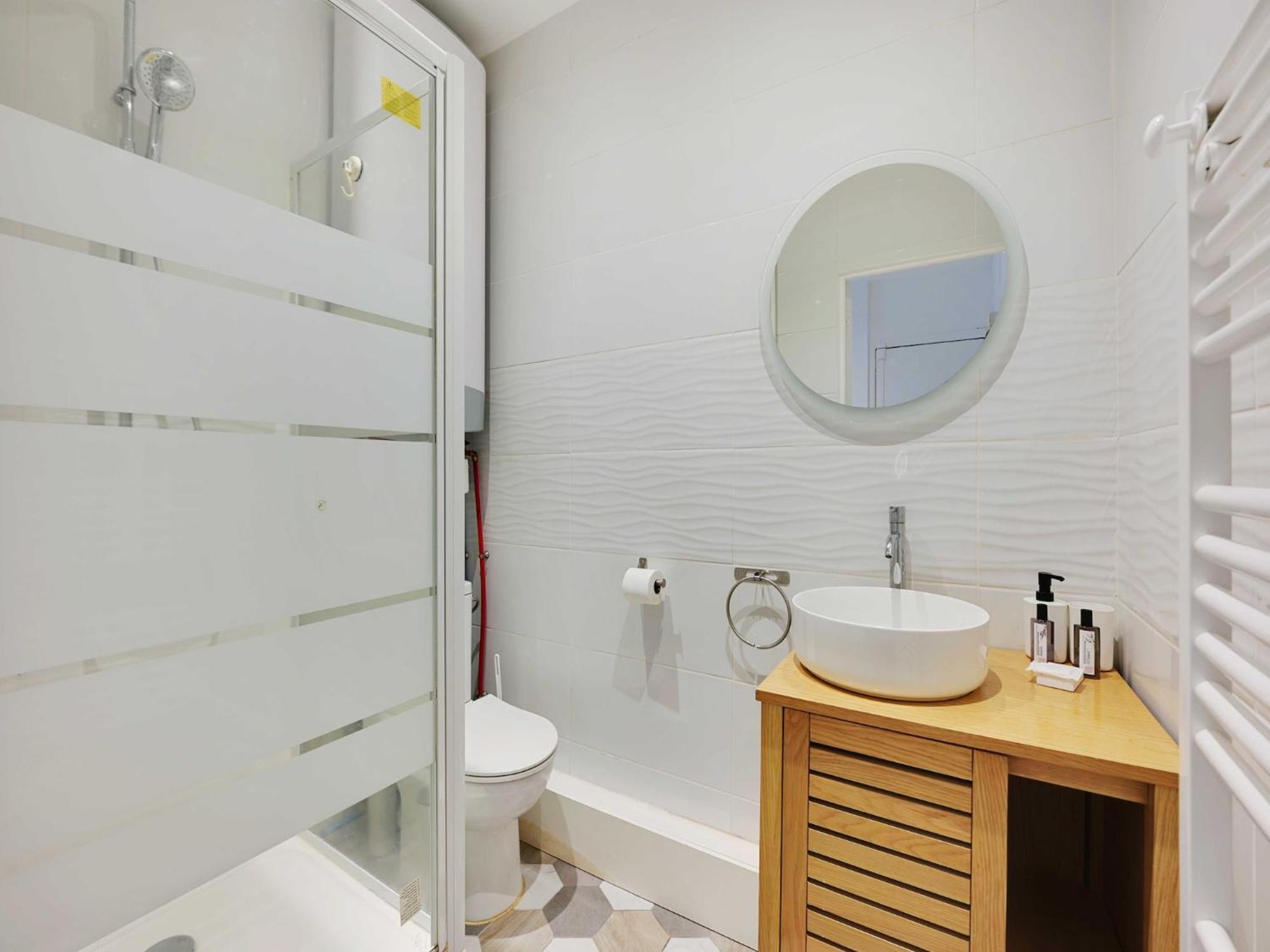 Cosy For 2p - In The Heart Of The 11th Apartment *